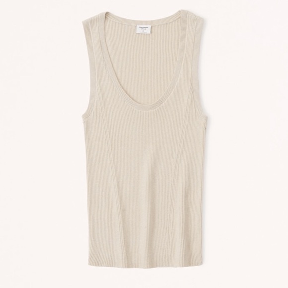 NWOT Scoopneck Skimming Sweater Tank - Picture 1 of 5